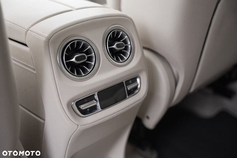 Mercedes-Benz Klasa G 2025