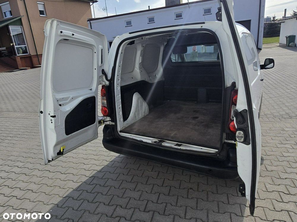 Peugeot Partner - 9