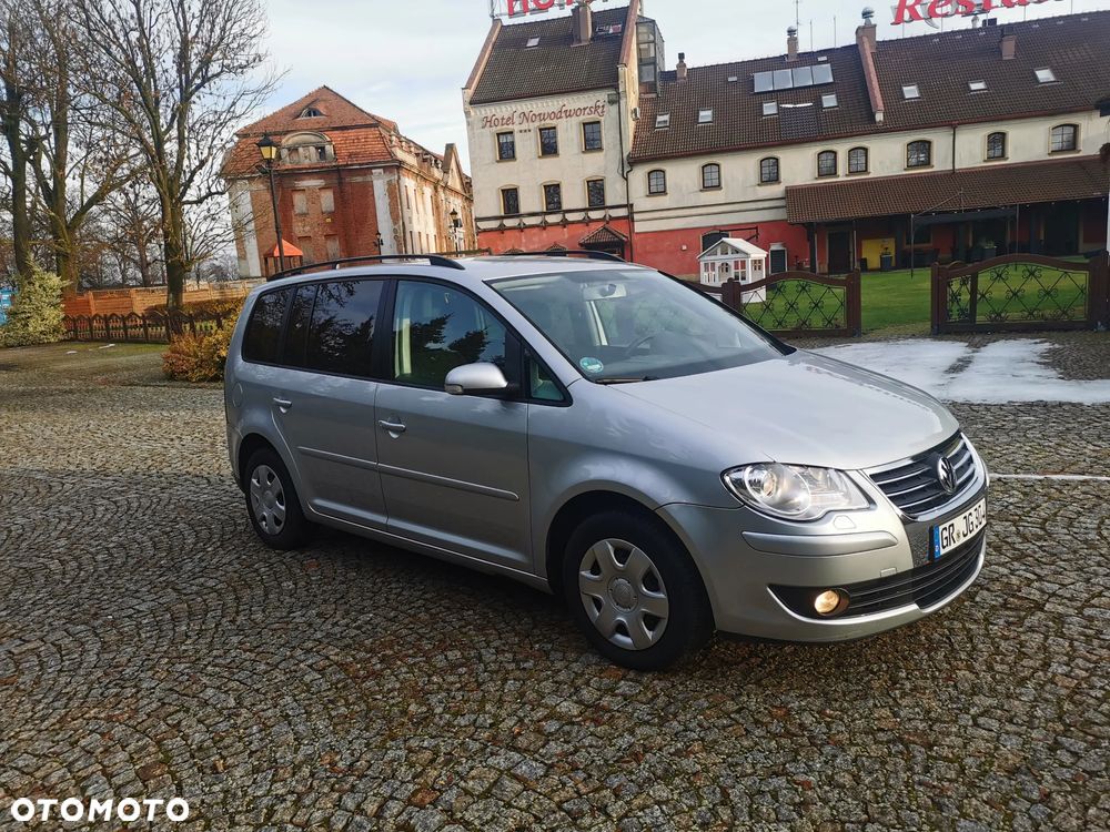 Volkswagen Touran 1.4 TSI Cup - 2
