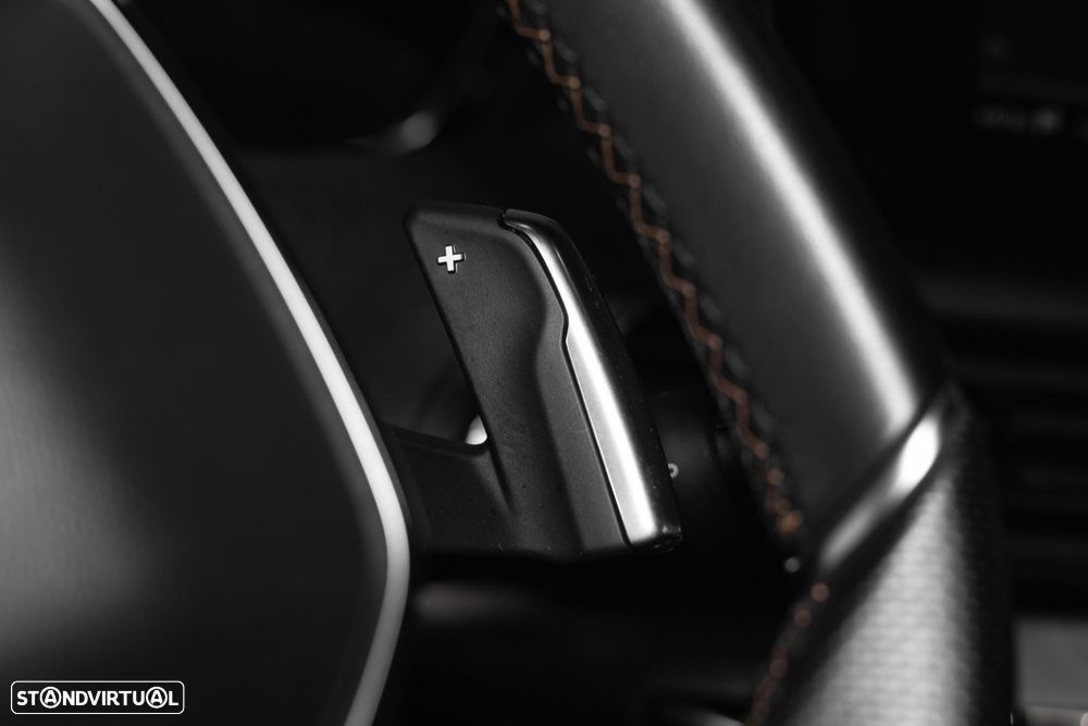 Peugeot 5008 1.2 PureTech GT EAT8 - 10