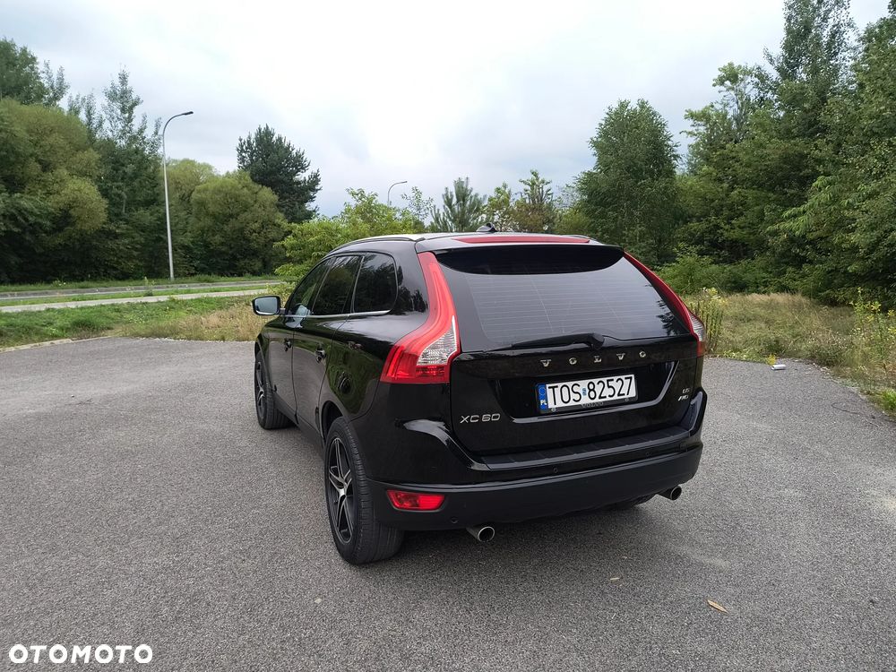 Volvo XC 60 - 32