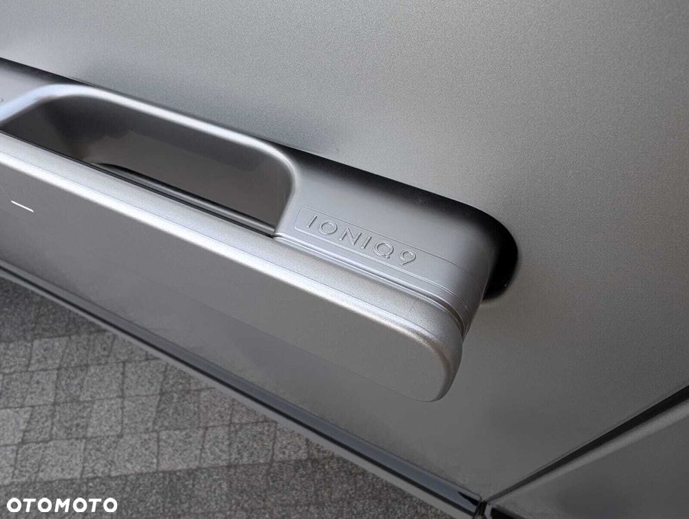 Hyundai IONIQ 9 110kWh Calligraphy AWD Performance - 8