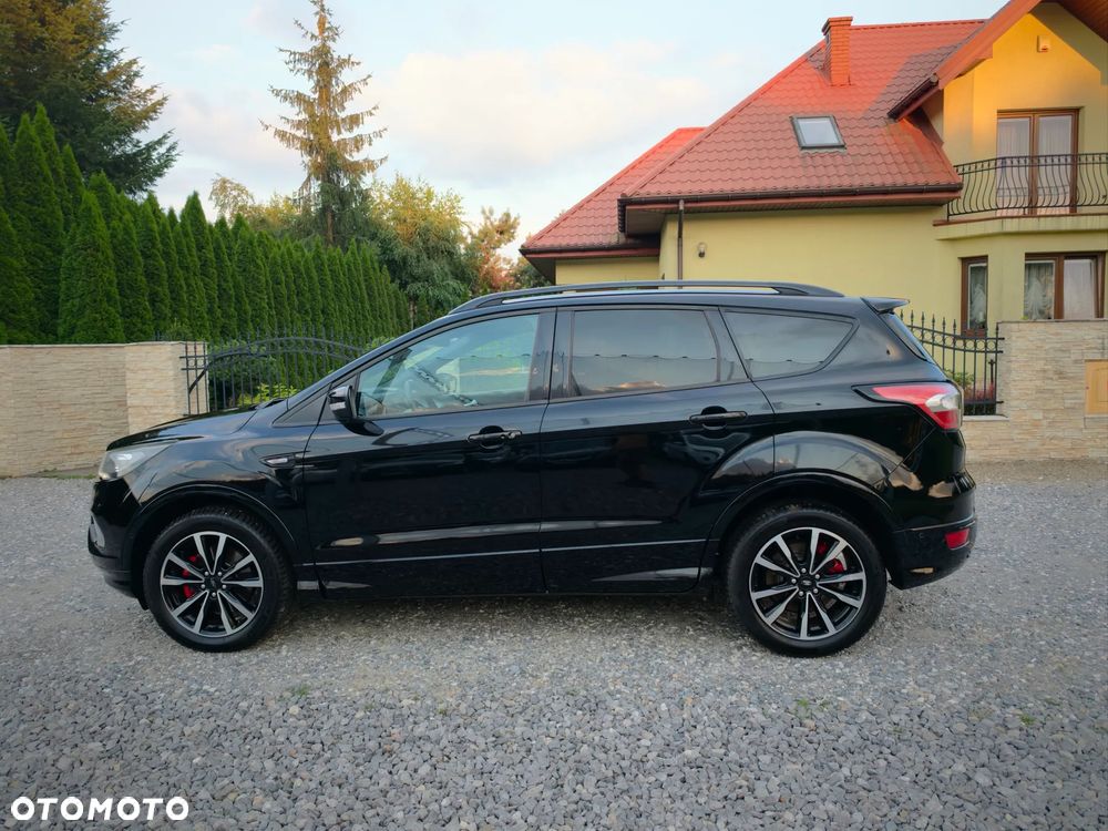 Ford Kuga - 4