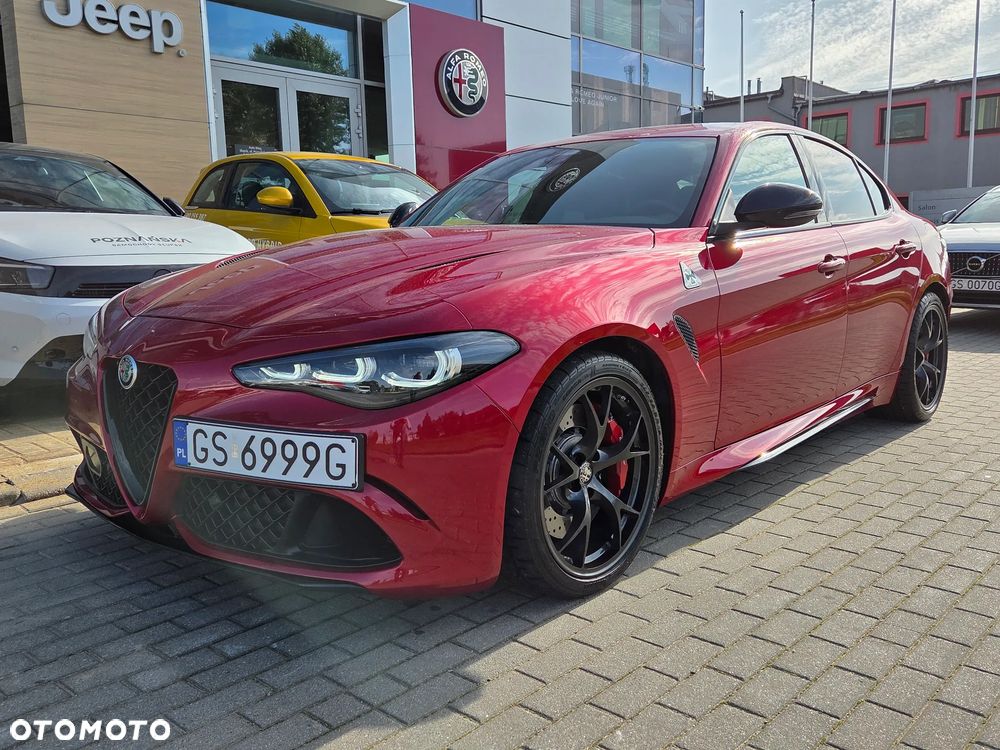 Alfa Romeo Giulia 2.9 Bi Turbo V6 Quadrifoglio - 1