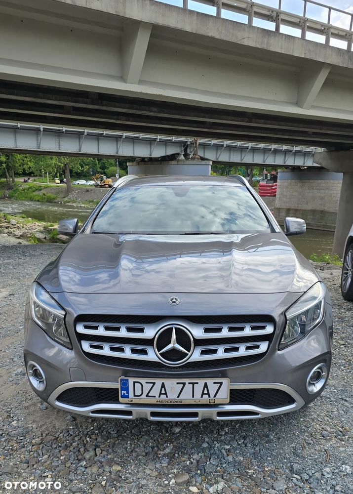 Mercedes-Benz GLA 250 4Matic 7G-DCT SCORE - 10