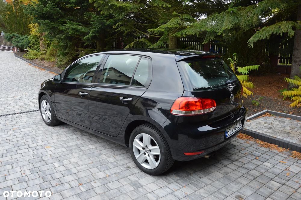 Volkswagen Golf - 18