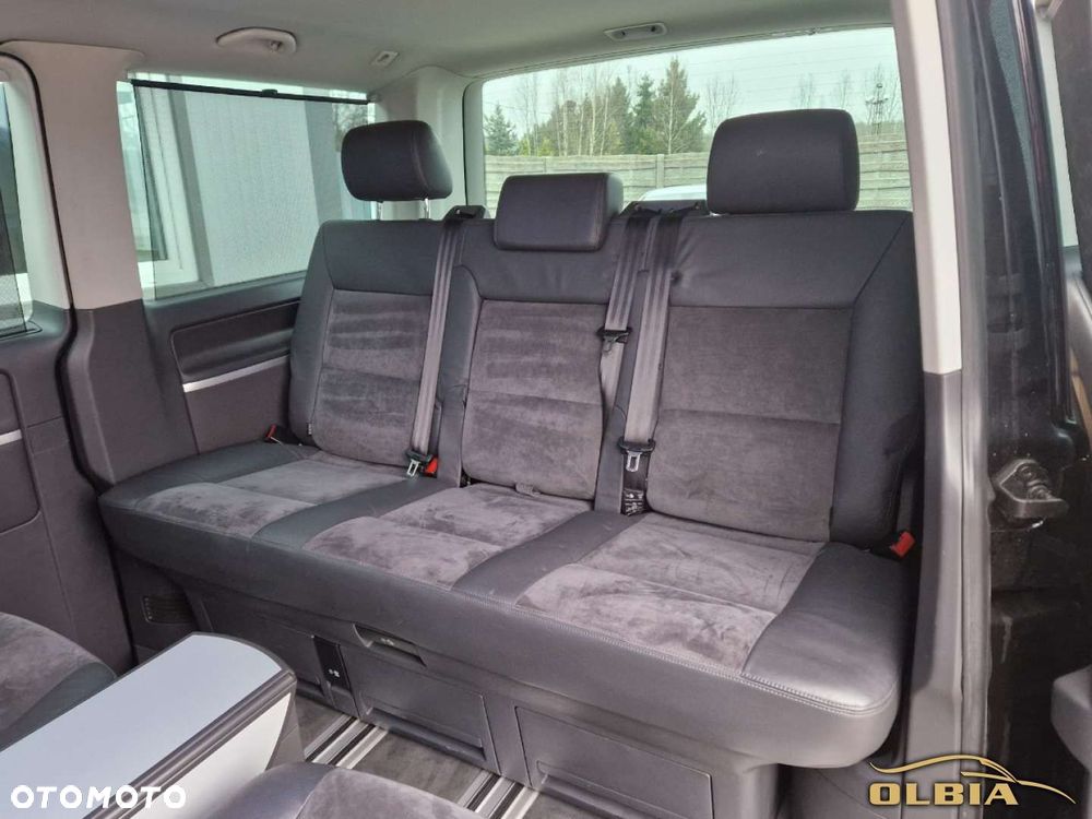 Volkswagen Multivan - 8