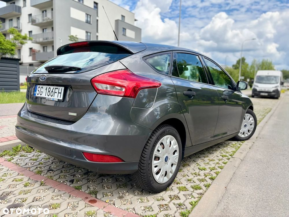 Ford Focus 1.0 EcoBoost 99g Gold X (Trend) - 4