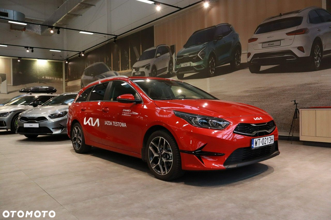 Kia Ceed - 3