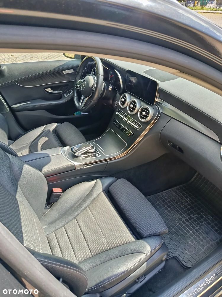 Mercedes-Benz Klasa C 300 9G-TRONIC Avantgarde - 9
