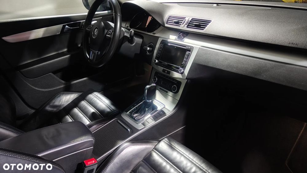 Volkswagen Passat Variant - 20