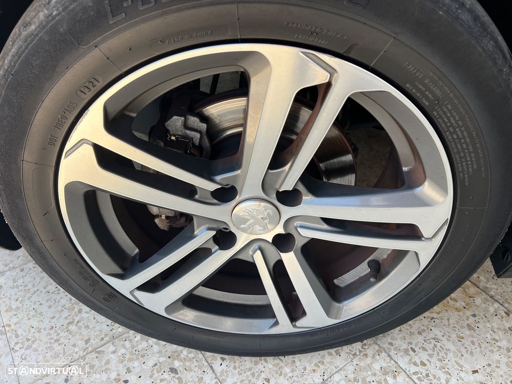 Peugeot 208 1.6 BlueHDi Active - 19