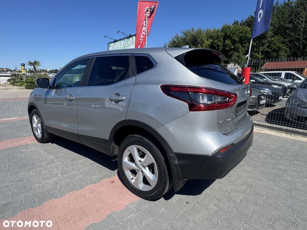 Nissan Qashqai 1.2 DIG-T N-Connecta EU6 - 3