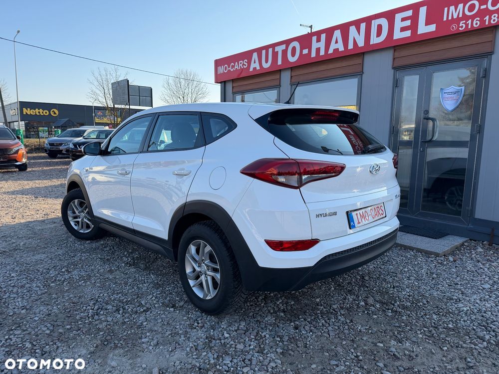 Hyundai Tucson - 2