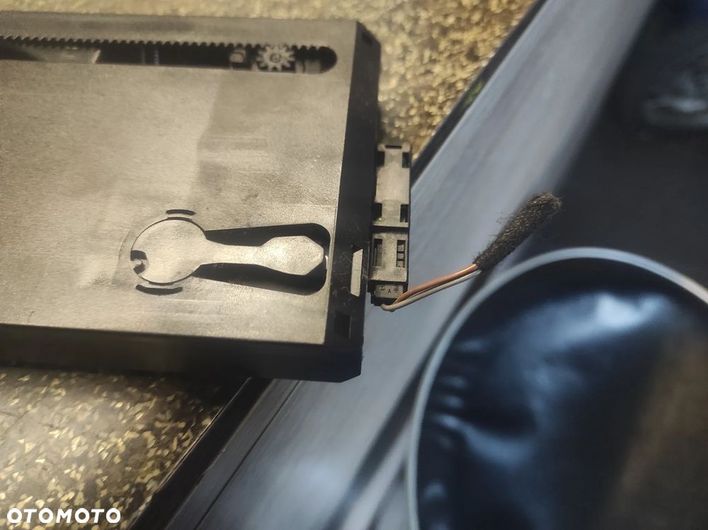 UCHWYT NA KUBEK CUP HOLDER AUDI A4 B6 B7 8E1 WYSYŁKA !!!!!!!!! - 4