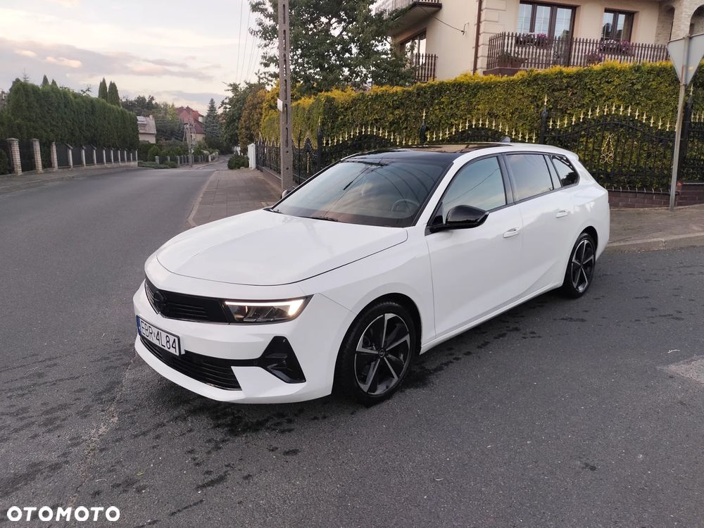 Opel Astra 1.2 Turbo Automatik GS Line - 2