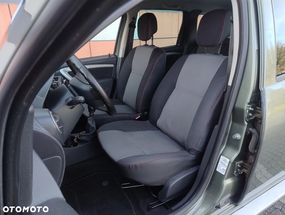 Dacia Duster 1.6 16V 4x4 Delsey - 9