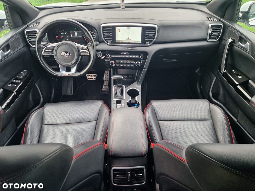Kia Sportage - 16