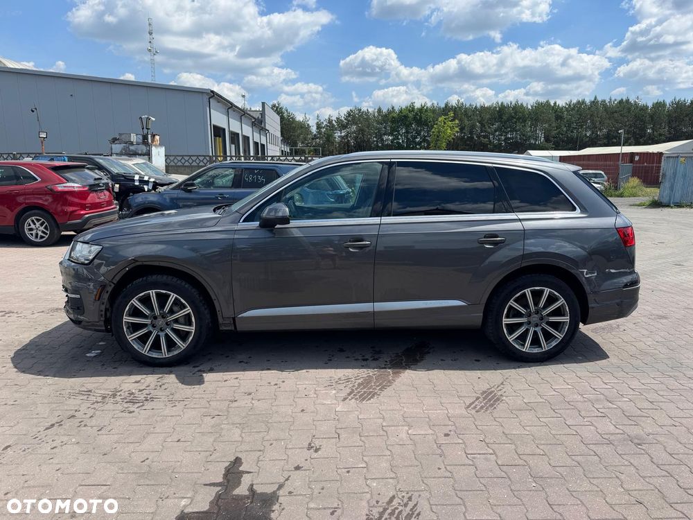 Audi Q7 3.0 TFSI Quattro Tiptronic - 4