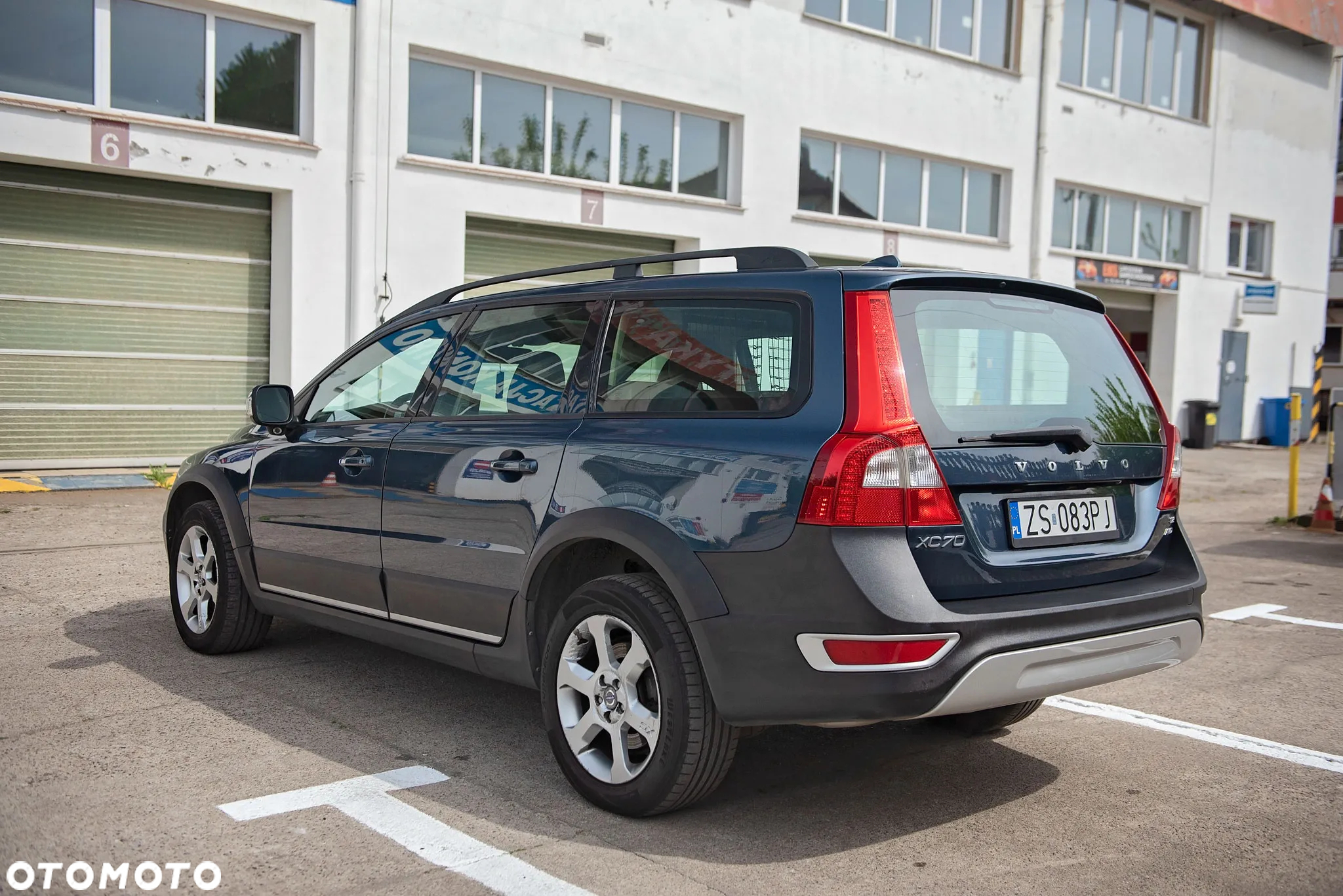 Volvo XC 70 3.2 AWD Summum - 3