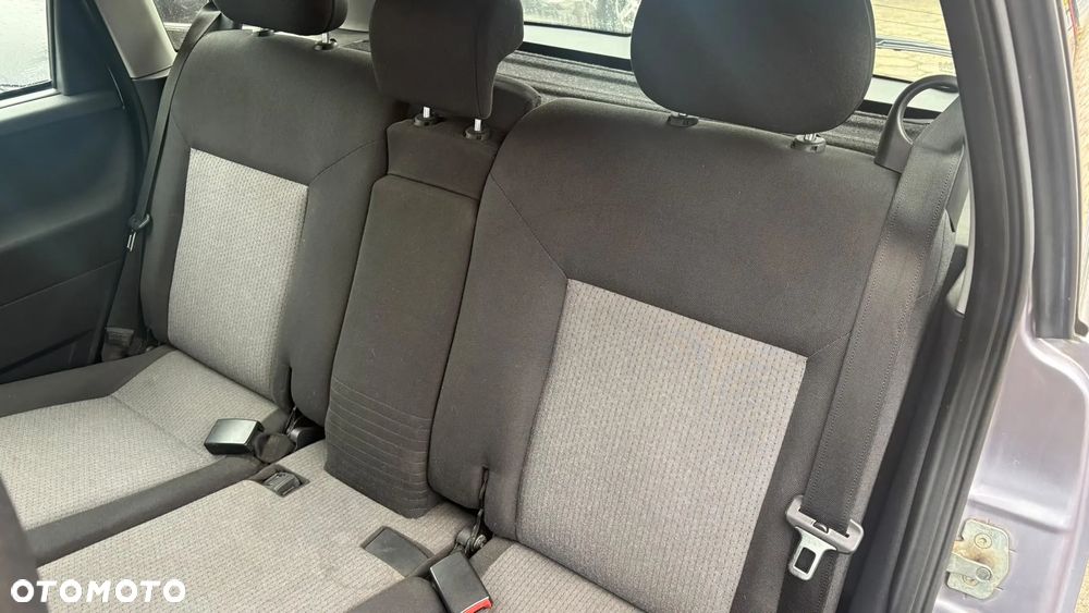 Opel Meriva - 17