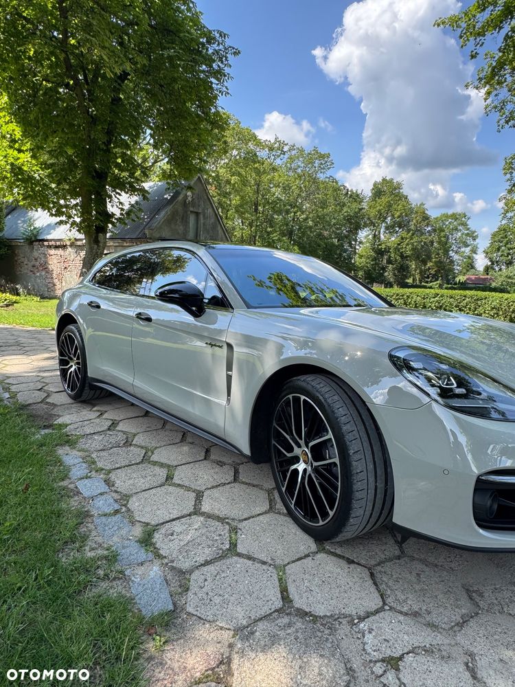 Porsche Panamera 4 E-Hybrid Platinum Edition - 5