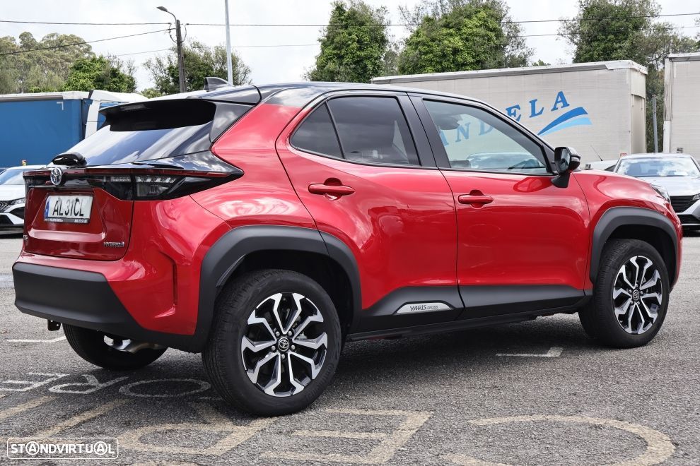Toyota Yaris Cross 1.5 HDF Comfort Plus - 3
