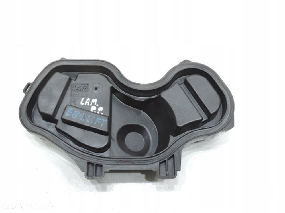 DEKIEL LAMPY PRAWY PRZÓD BMW E81 E87 - 2