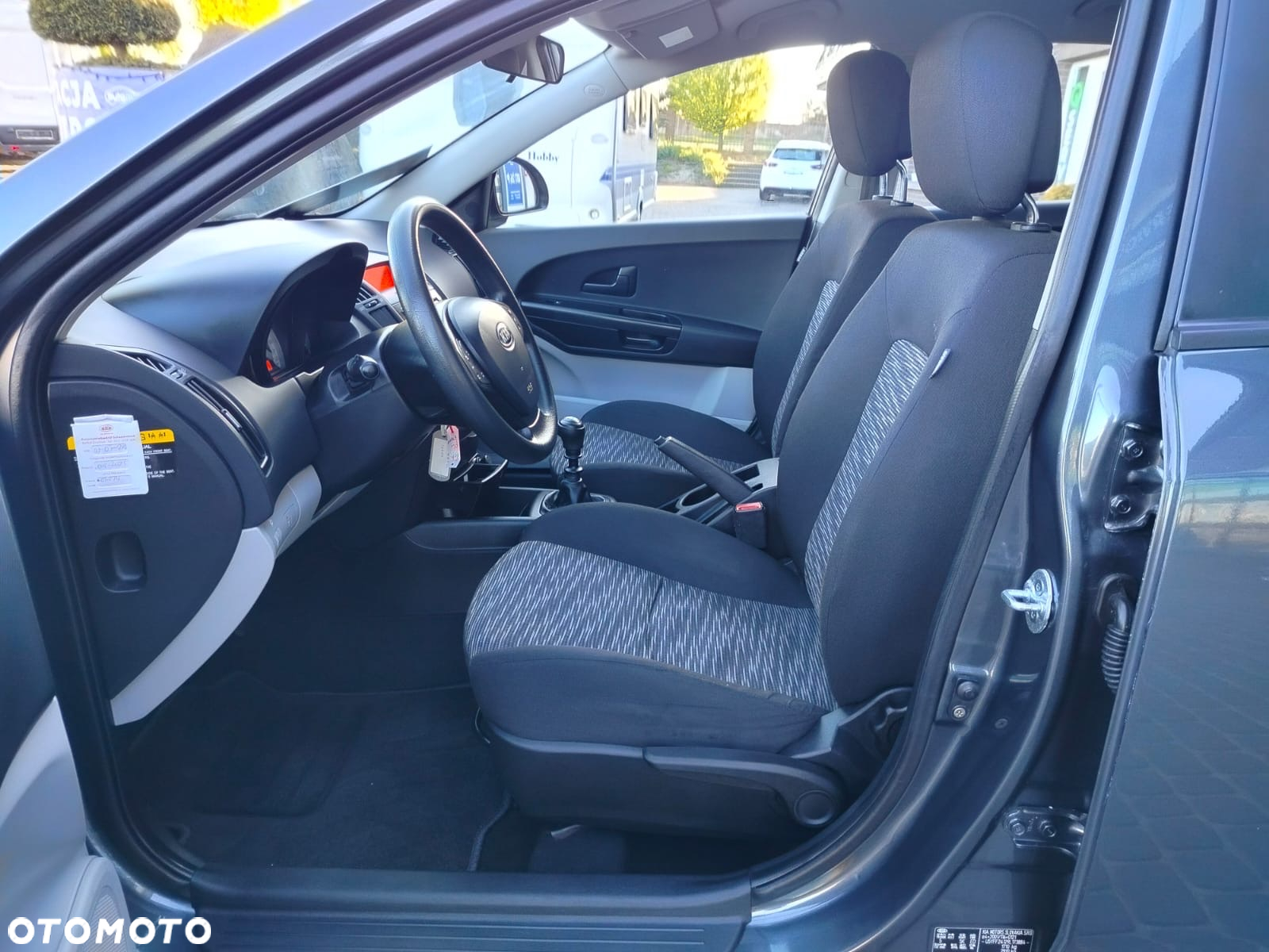 Kia Ceed 1.4 CVVT Attract - 31