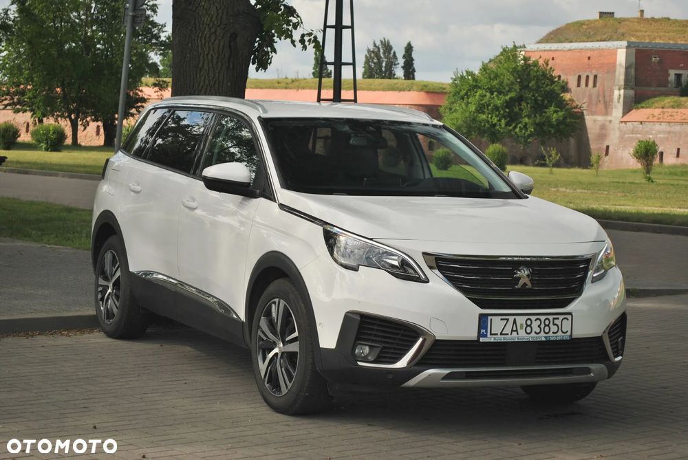 Peugeot 5008 BlueHDi 130 Allure - 3