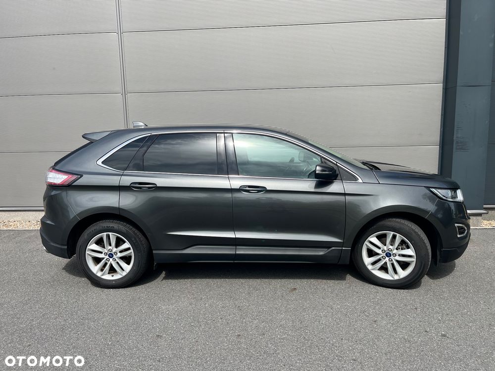 Ford Edge - 2
