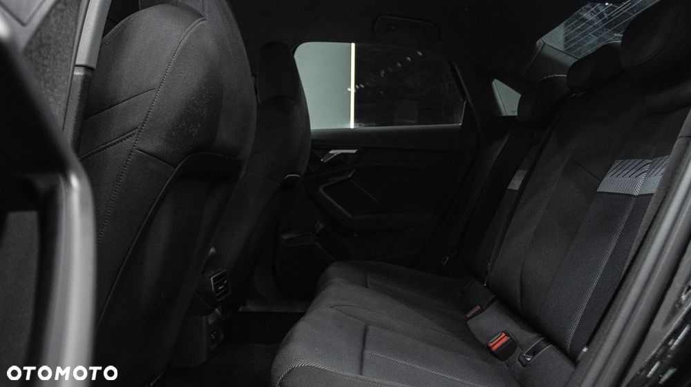 Audi A3 Limousine 35 TFSI mHEV S Line S tronic - 16