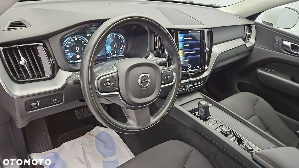 Volvo XC 60 B4 B Momentum Pro - 9