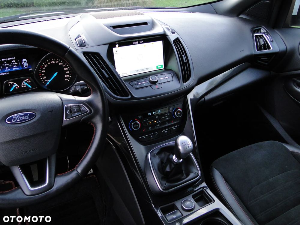 Ford Kuga 1.5 EcoBoost FWD ST-Line X - 30