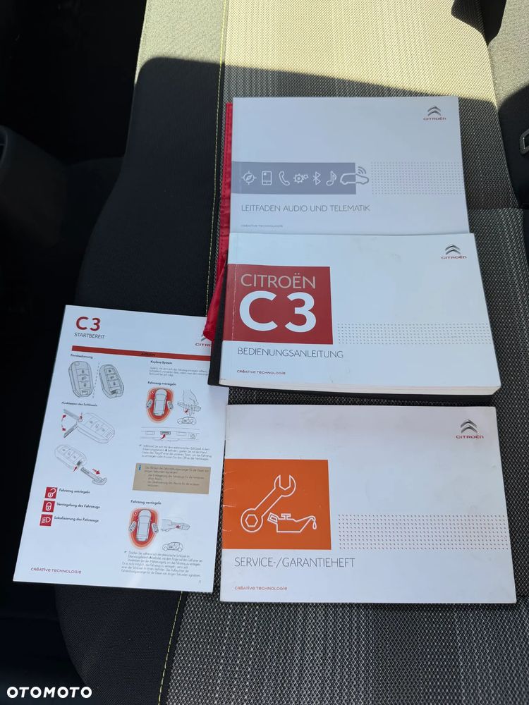 Citroën C3 1.2 PureTech Shine - 21