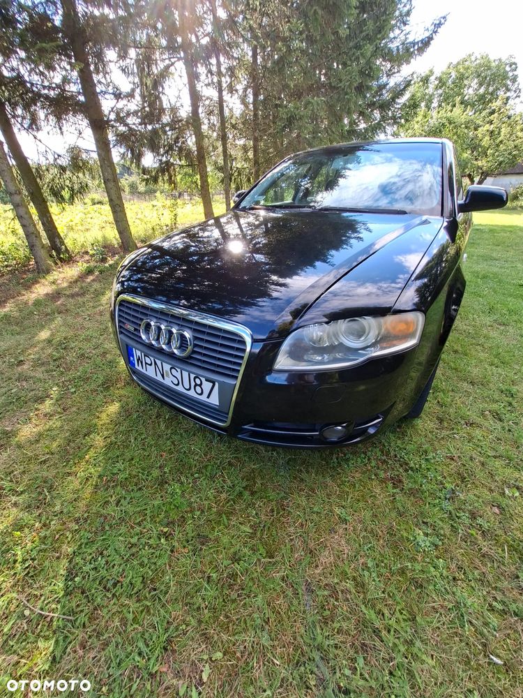 Audi A4 Limousine - 12