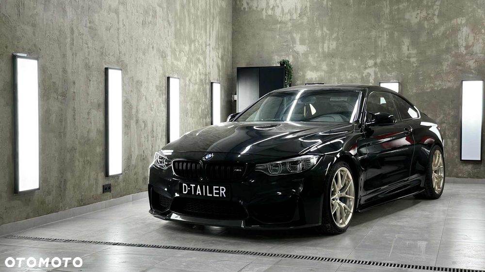 BMW M4 - 1