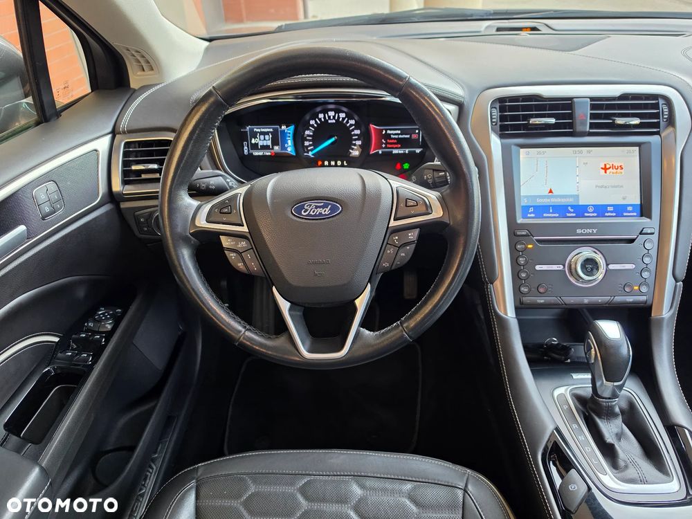 Ford Mondeo - 27