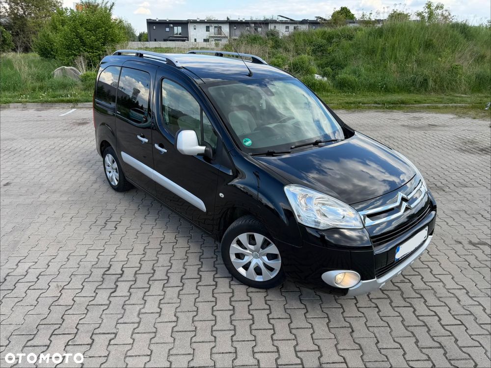 Citroën Berlingo e-HDi 90 FAP EGS6 Start Stop Silver Selection - 38