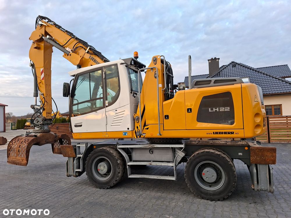 Liebherr LH22 Koparka Przeładunkowa - 10