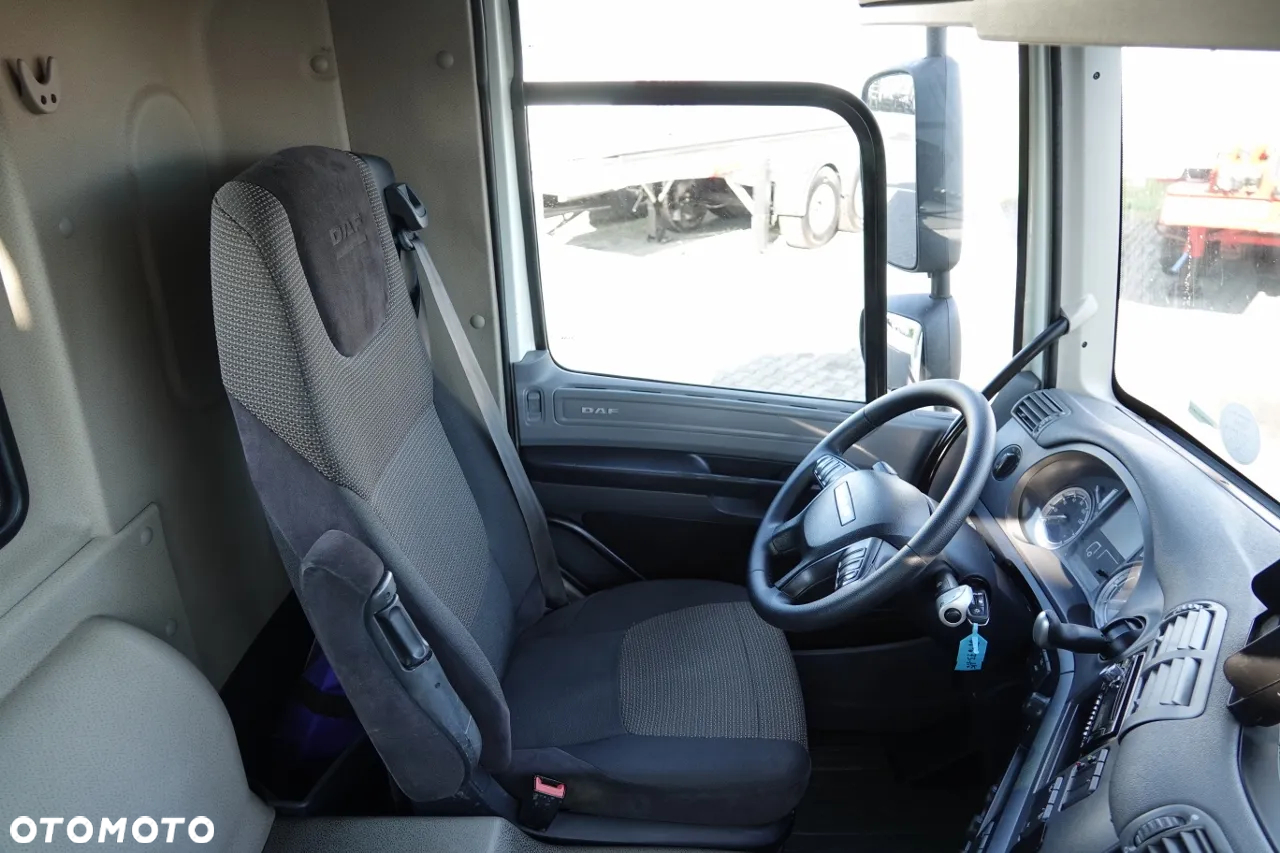 DAF CF 370 / 6x2 / SKRZYNIOWY - paka: 6,4 m / + HDS PALFINGER PK 18002 - max 6 000 kg / PILOT / EURO 6 / OŚ PODNOSZONA - 29