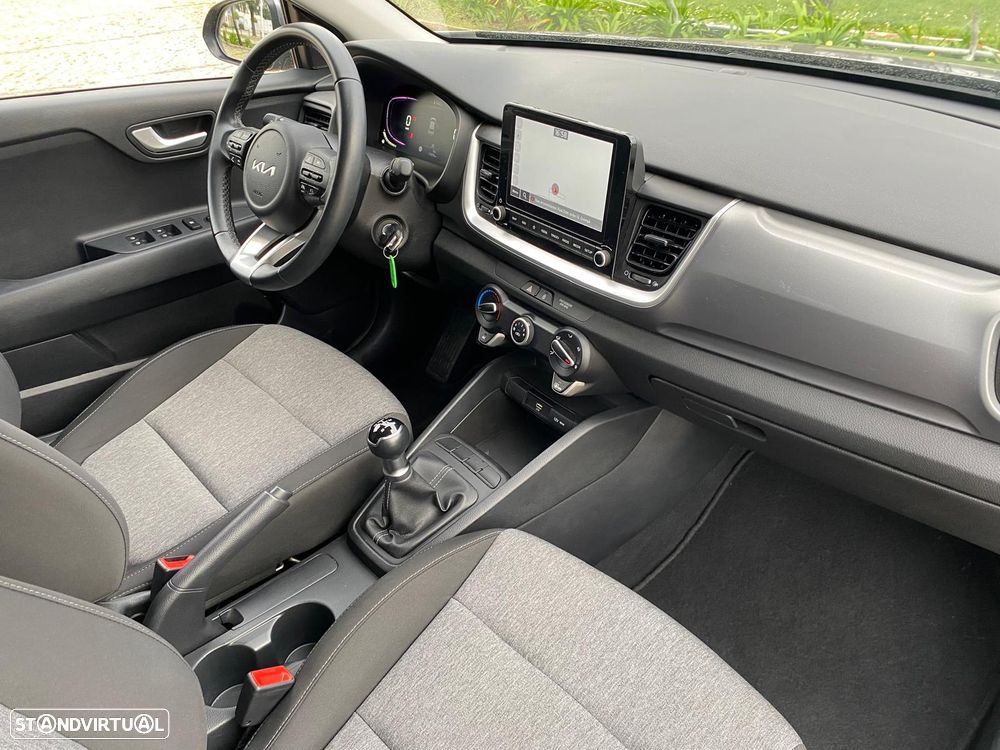 Kia Stonic 1.2 MPi Dynamic - 12