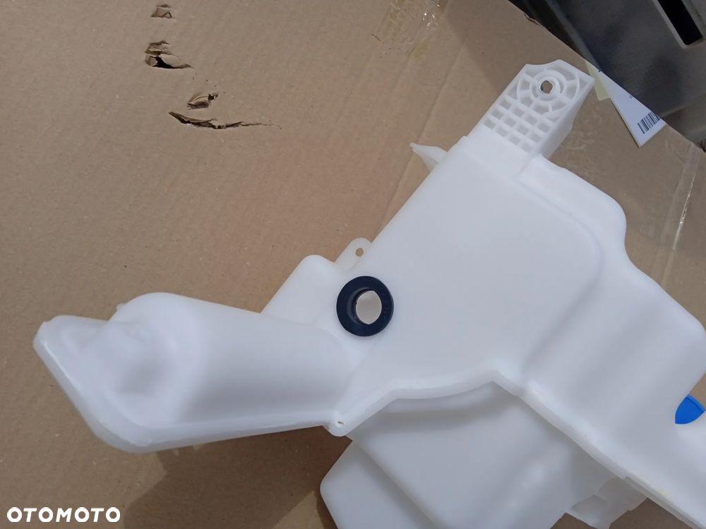 ZBIORNICZEK SPRYSKIWACZA VW PASSAT B6 05-10 NOWY - 4