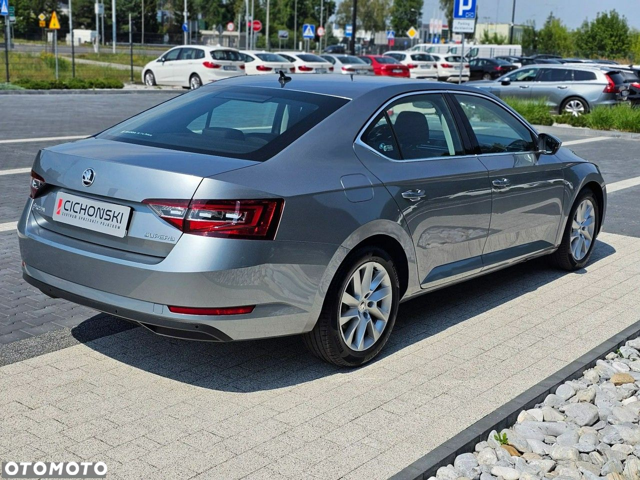 Skoda Superb 2.0 TDI SCR Style - 9