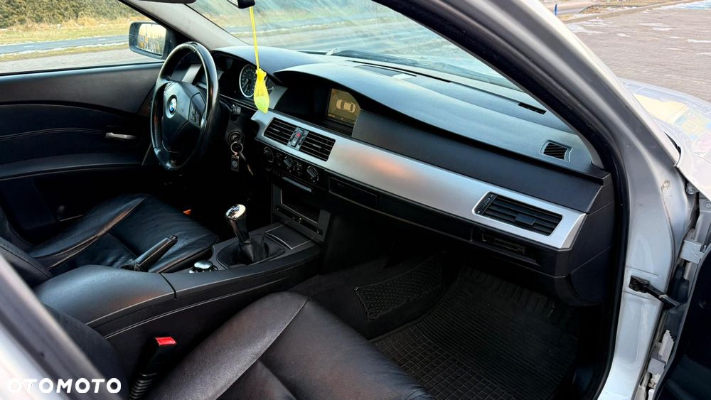 BMW Seria 5 - 29