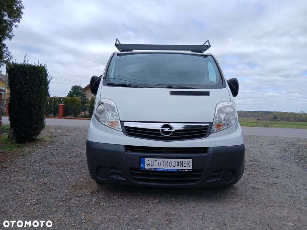 Opel VIVARO - 8