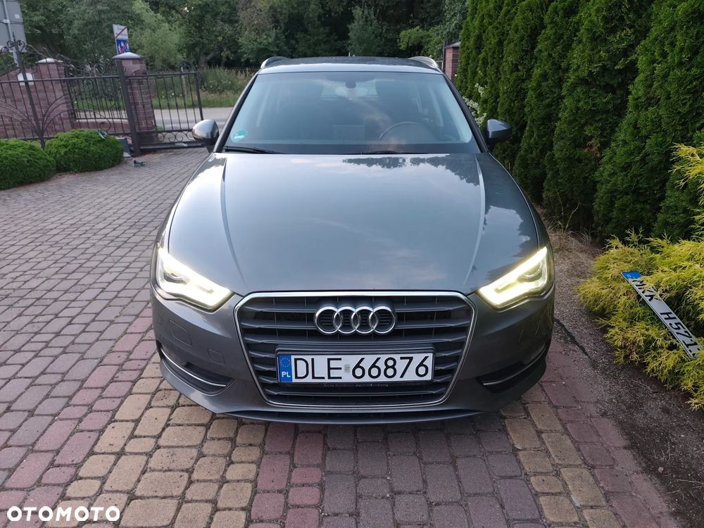 Audi A3 Sportback 2.0 TDI Ambiente - 9