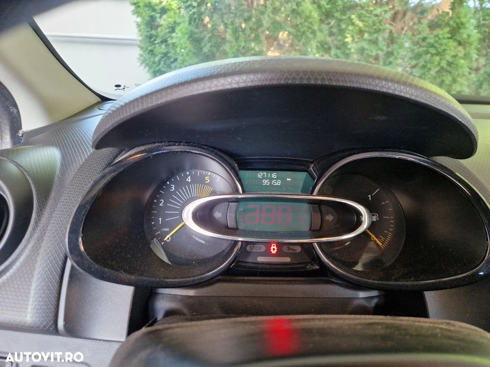 Renault Clio 1.5 dCi Life - 8