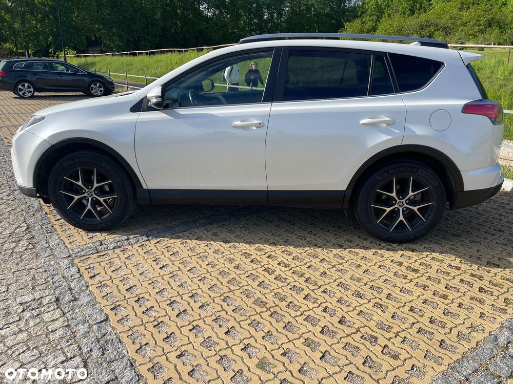 Toyota RAV4 2.0 Prestige 4x4 MS - 11