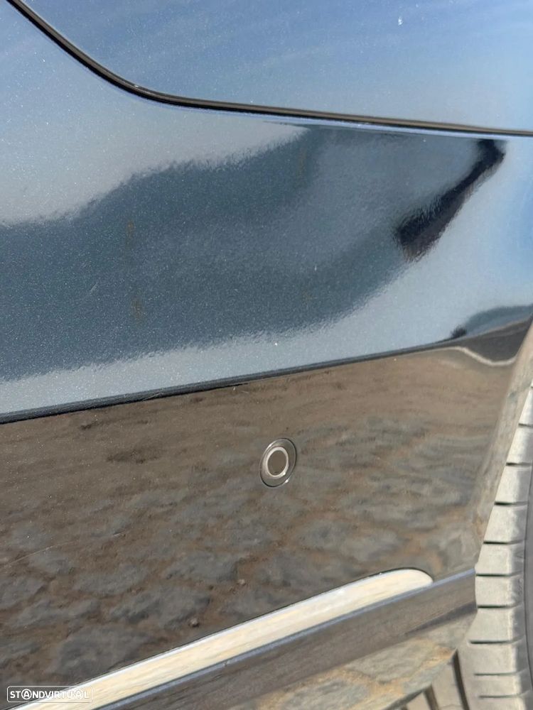 Mercedes-Benz E 300 Bluetec Hybrid Avantgarde - 8